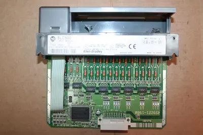 USED ALLEN BRADLEY 1746-IB32 SER D