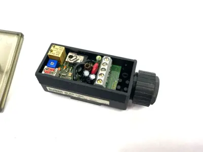 USED BÜRKERT ELECTRONIC VALVE SWITCH 4-20MA 1094 24VDC