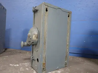 Westinghouse Electric Corporation Fusible Disconnect