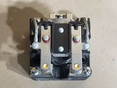 USED ALLEN-BRADLEY 700-HG47A1