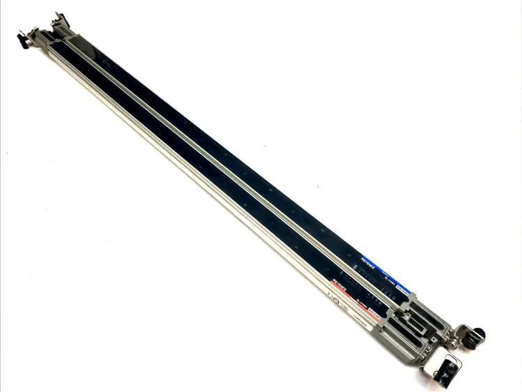 Used KEYENCE SAFETY LIGHT CURTAIN PAIR SL-V36H-R Light Curtains & Grids | Maverick Industrial Sales #1105497