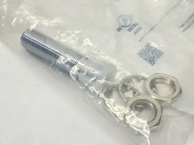 NEW TURCK INDUCTIVE PROXIMITY SENSOR 10-30VDC 1644810