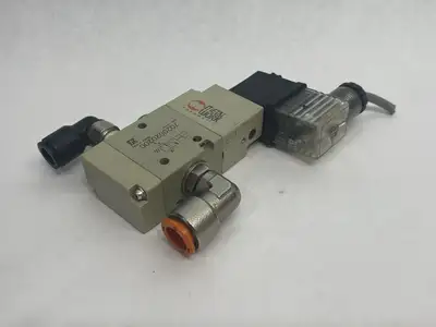 Used Metal Work Pneumatic Pneumatic Solenoid Valve 3/2 NC Mech. Spring Reset 1/4BSP Solenoid Valves Michigan US | Maverick Industrial Sales #1393387