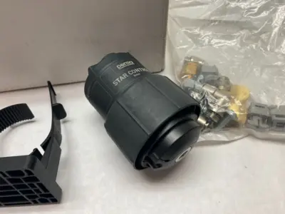 New | in-Stock BOSCH REXROTH AUTOMATIC STAR CONTROL LUBRICATION UNIT LU 2 Lubrication Equipment Michigan US | Maverick Industrial Sales #1122732