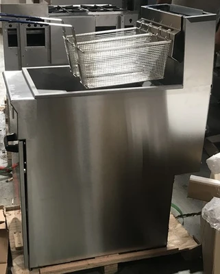 171-0468 40lbs Natural Gas Deep Fryer