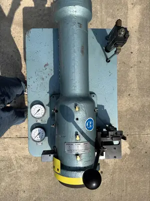 USED 2002 PHI DF-HD