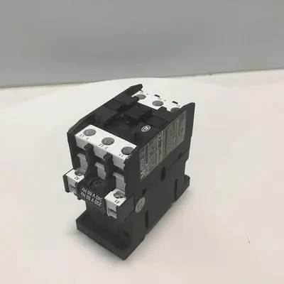 USED KLOCKNER MOELLER DIL0M