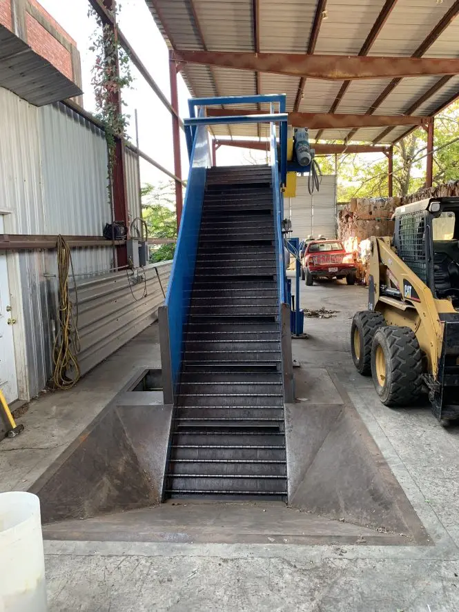 ENDURA-VEYOR 6″ Pitch, Heavy-Duty, Steel Belt Conveyor
