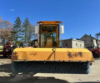 Used 2005 ROSCO SWEEP PRO Street Sweeper New York US | Abele Tractor #1343047