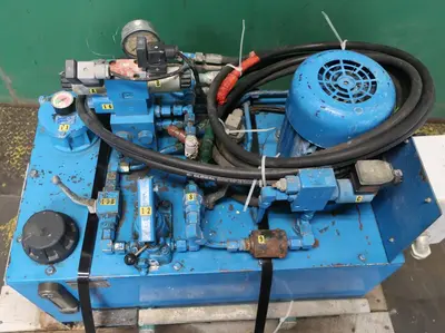 SPC8359  Pump 1 hp System H Engineering hydraulic power unit, 24 gallon reservoir tank