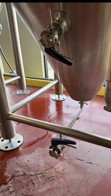 Used _UNKNOWN_ _UNKNOWN_ Fermenters / Bioreactors North Carolina US | Brewhouse Equipment Group #1173859