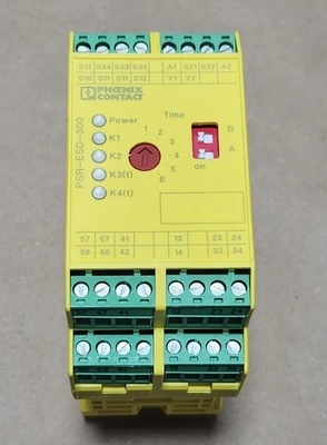 USED Phoenix Contact 2981428