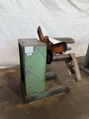 2500 LB X 18" AMERICAN MODEL #60 PULL OFF COIL REEL UNCOILER: YOBRO #23919