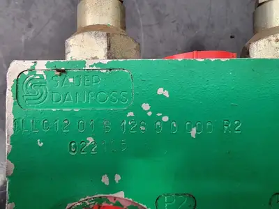 USED SAUER DANFOSS 1LLC1201B12S00000R2