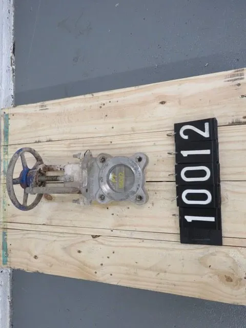 TL 3"-150 knife gate valve, hand wheel operated