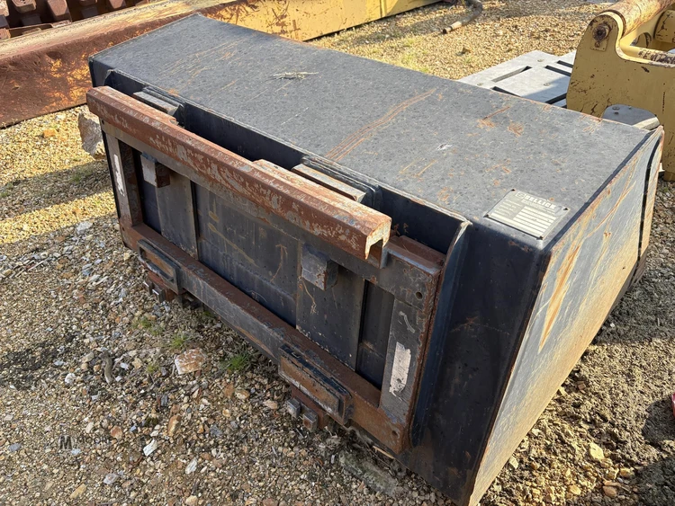 Used SELLICK H046SEL-10EN Forklift Attachments Tennessee US | Moore Equipment #1517359
