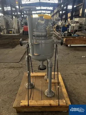 USED De Dietrich 10 Gal DeDietrich Glass Lined Reactor, 300/115#