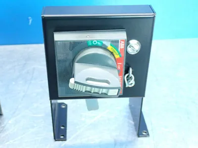 USED ABB TMAXT2H100