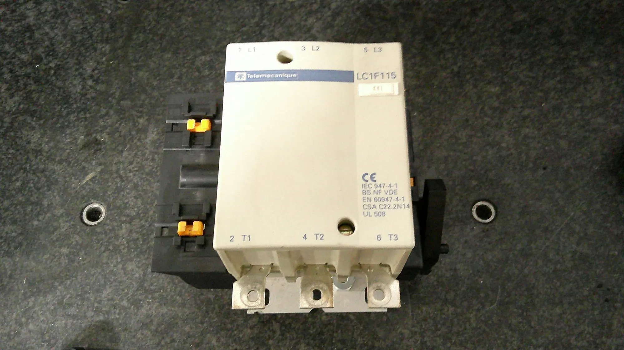 USED TELEMECANIQUE LC1F115