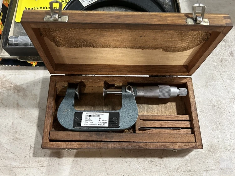 Used _UNKNOWN_ BROWN & SHARPE 223-2 DISC FLANGE MICROMETER Micrometers Illinois US | Heath Industrial Auction Services #1386822