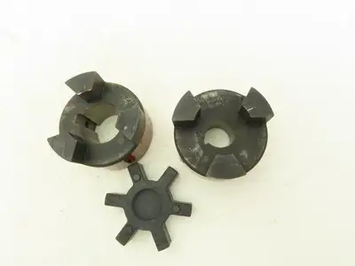 Lovejoy L-110X1.625/L-110 1.125 Coupling Set 1-1/8" & 1-5/8" Bore Hubs W Spider