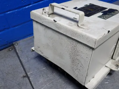 USED SQUARE D SD9352