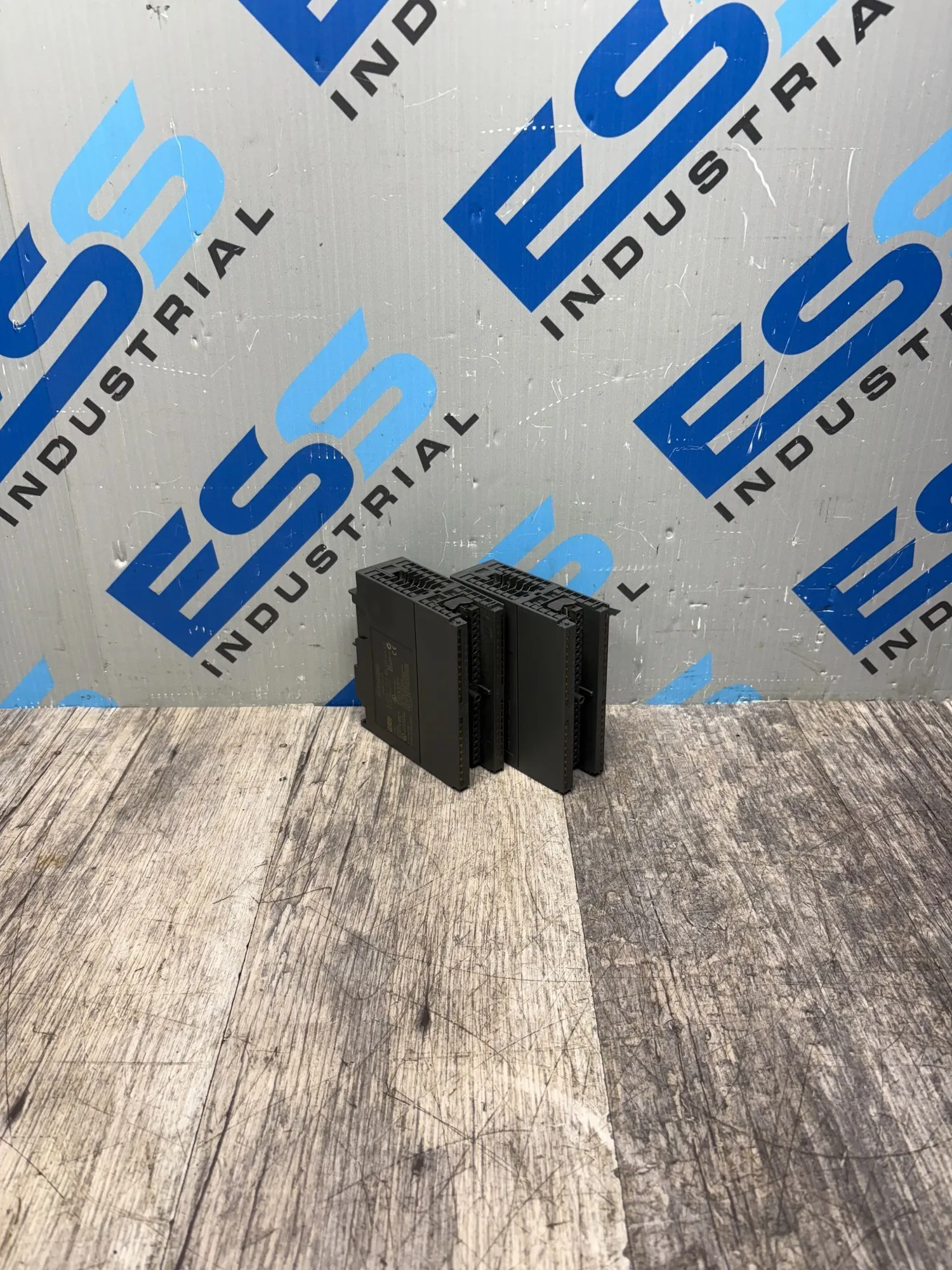 USED SIEMENS 6ES7 323-1BL00-0AA0