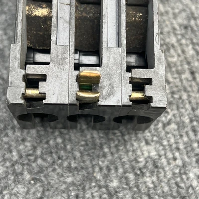 New | in-Stock Square D Q1380 Circuit Breakers California US | Davliegogo LLC #1707086