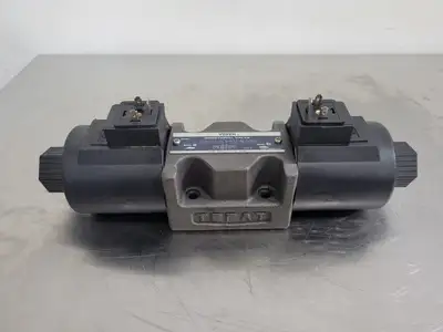 NEW YUKEN DSG-03-3C3-D12-N-5090