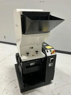 USED MILACRON MG-814