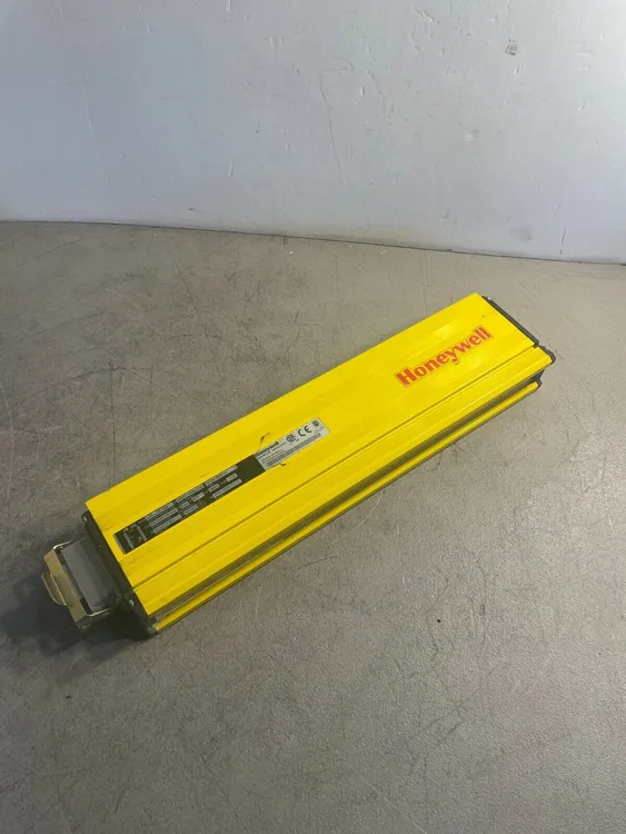 Used Honeywell Honeywell SB FF-SB14E06K-S2 Light Curtains & Grids South Carolina US | Palmetto Automation #1165492