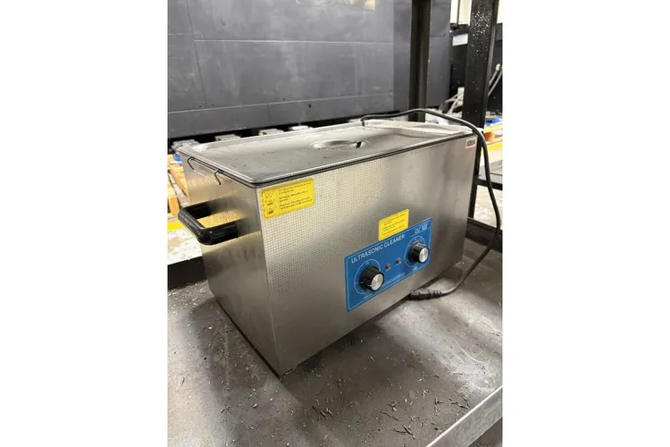 Used _UNKNOWN_ _UNKNOWN_ Ultrasonic Cleaning Systems Utah US | KD Auctions #1553883