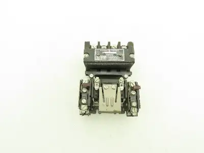 General Electric CR7006C101Q AC Motor Starter 7.5Hp 600VAC 110V Coil 3Ph
