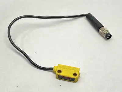 Q12AB6FF30Q | Banner  Photoelectric Sensor 10-30VDC 72111 - Used