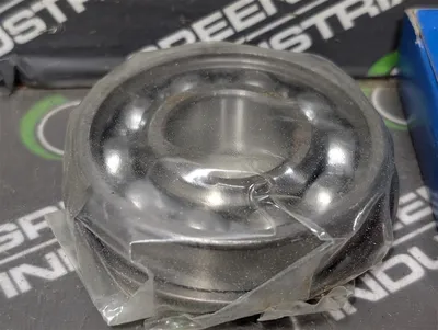 SKF 305 NR Radial / Deep Groove Roller Bearing 25x62x17mm New NIB