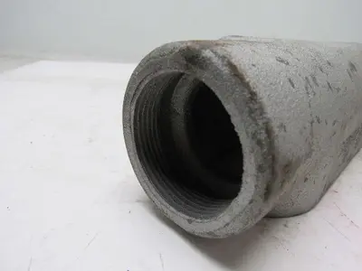 Crouse-Hinds T57 1-1/2" Conduit Outlet Body Lot of 8