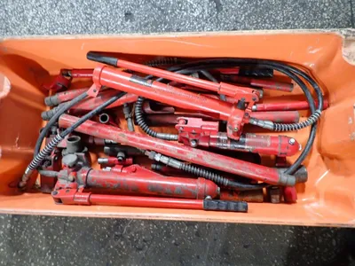 10 Tons Pumps
