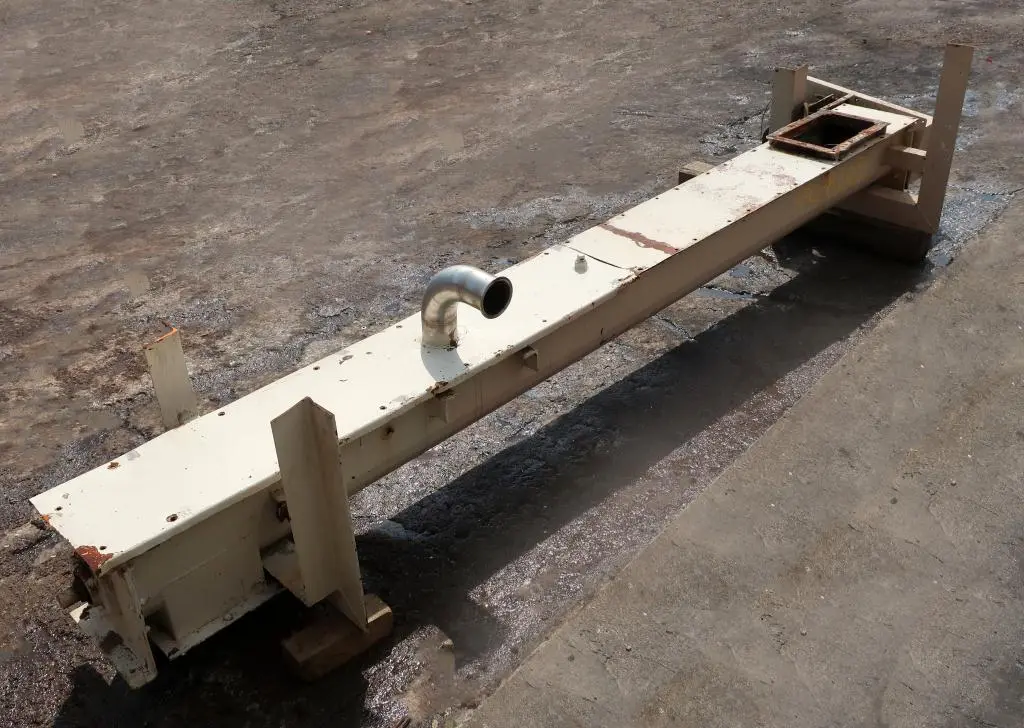 SPC8208  Conveyor screw conveyor CS, 10" x 140" long
