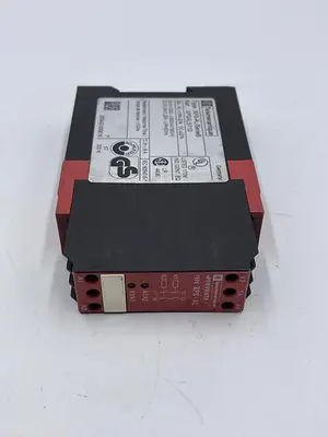Used TELEMECANIQUE TELEMECANIQUE XPS-AL/SER B Misc Electrical & Power Parts | ND Industrial Surplus #1215075