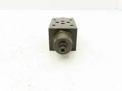 Kayaba TCOC-02-A-1 Pileup Valve Hydraulic Flow Control Sandwich Valve