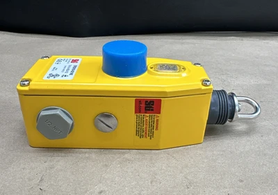 NEW Omron Automation and Safety 44506-4120