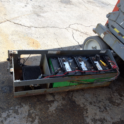 USED 2014 Skyjack SJ4632