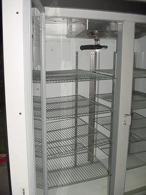 USED PUFFER HUBBARD  INCUBATOR INCUBATOR