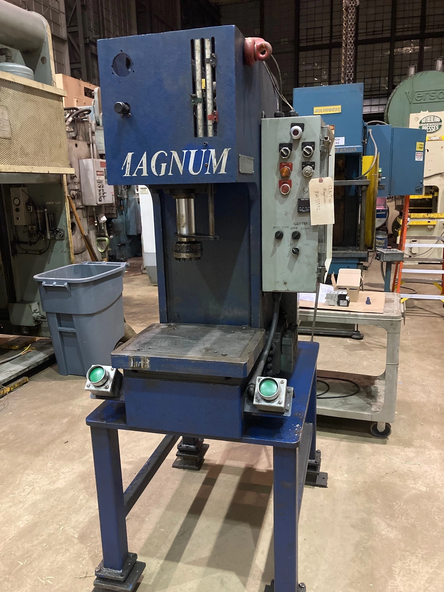 USED 1998 MAGNUM HBM-15-A