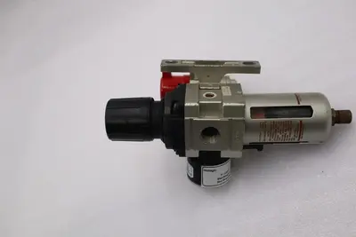 Clippard MMSV-3WQ 150psig Pressure Relief Valve STOCK 5318