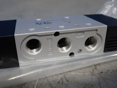 NEW FESTO VUVSL25M52ADG14F81C1
