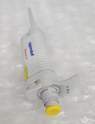 Pipetter, Eppendorf, Adjustable 200-1000