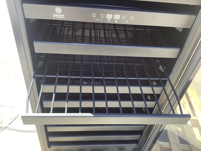 Used ELEMENT VT-155SBB Bottle Coolers Michigan US | Miedema Asset Management Group #1312884