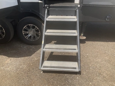 Used 2021 MILESTONE 377MB Campers, Caravans, Motorhomes Michigan US | Miedema Asset Management Group #1335040
