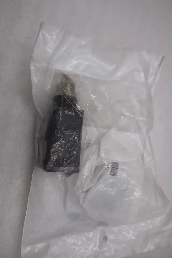 AB ALLEN BRADLEY 42GRP-9043-QD PHOTOSWITCH DEFFUSE SENSOR NEW STK 1870CC